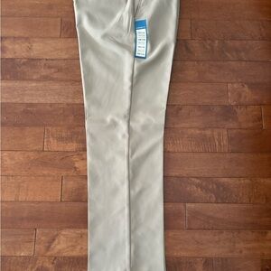 Men's Dress Pants: Haggar